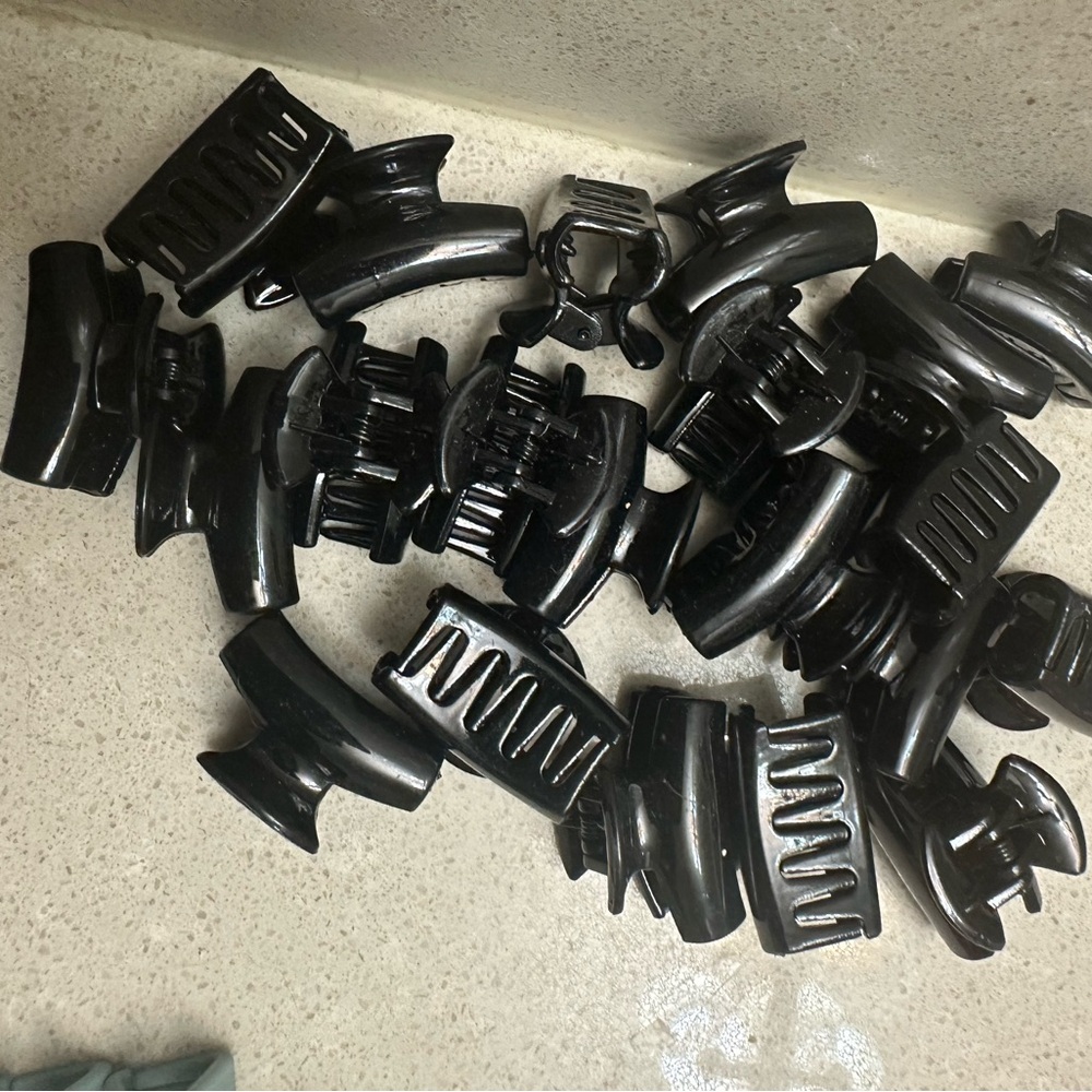 Black Hair Claw Clips & Transparent Smoke Quartz Claw Clips